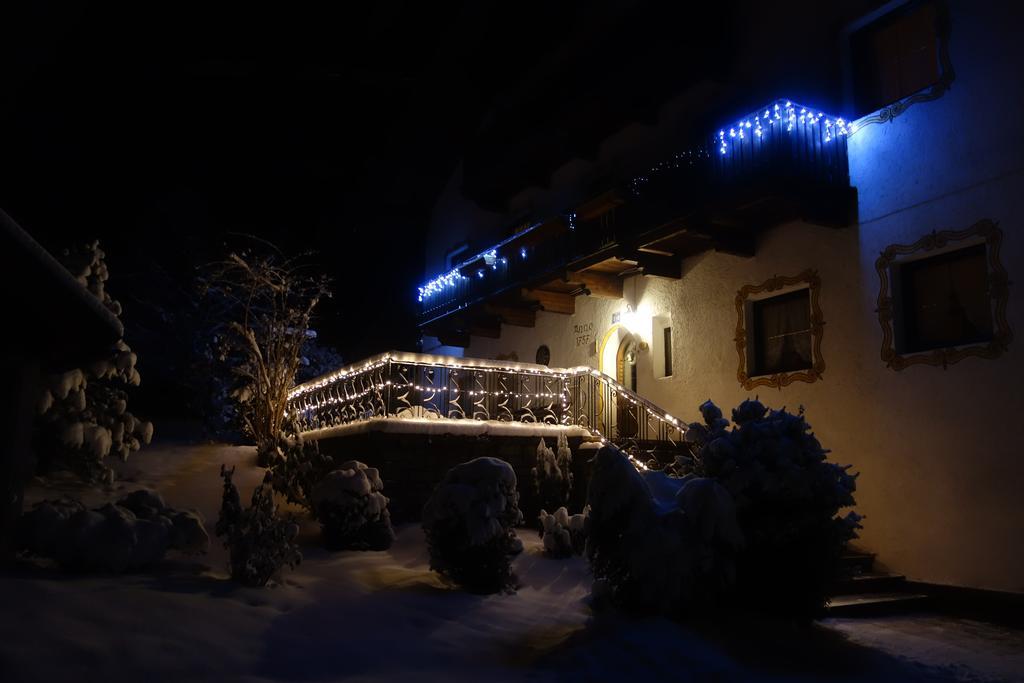 ホテル Haus Fiegl オエッツ エクステリア 写真
