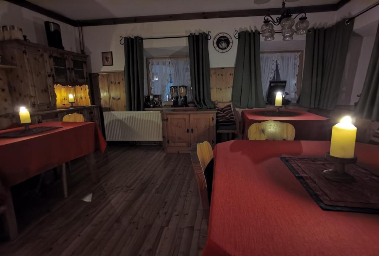 ホテル Haus Fiegl オエッツ エクステリア 写真