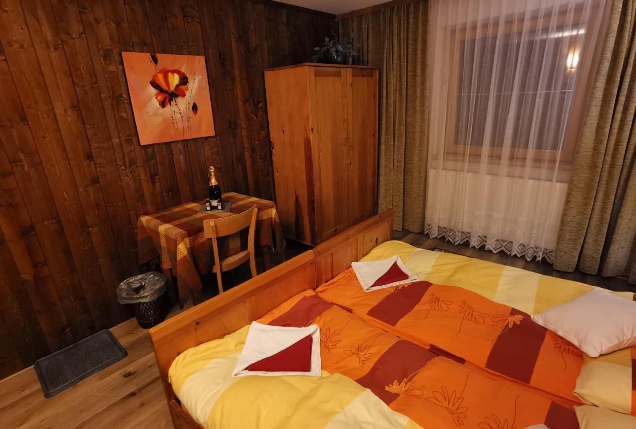 ホテル Haus Fiegl オエッツ エクステリア 写真