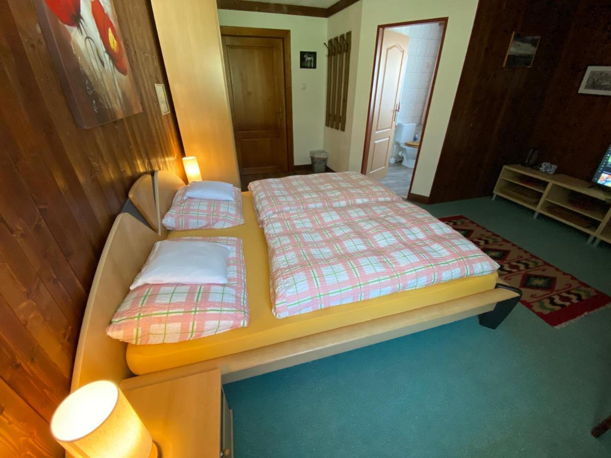 ホテル Haus Fiegl オエッツ エクステリア 写真