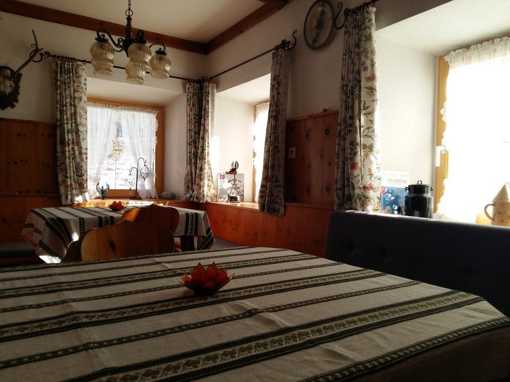 ホテル Haus Fiegl オエッツ エクステリア 写真